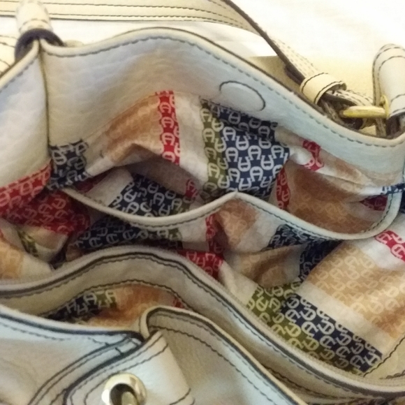 Etienne Aigner Women's Bag. - Picture 13 of 16